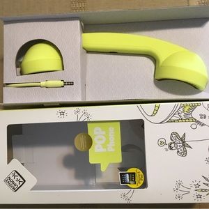 3X HOST PICK- POP YELLOW PHONE TO CONNECT YOUR TO YOUR CELL OR IPAD/ NWOT